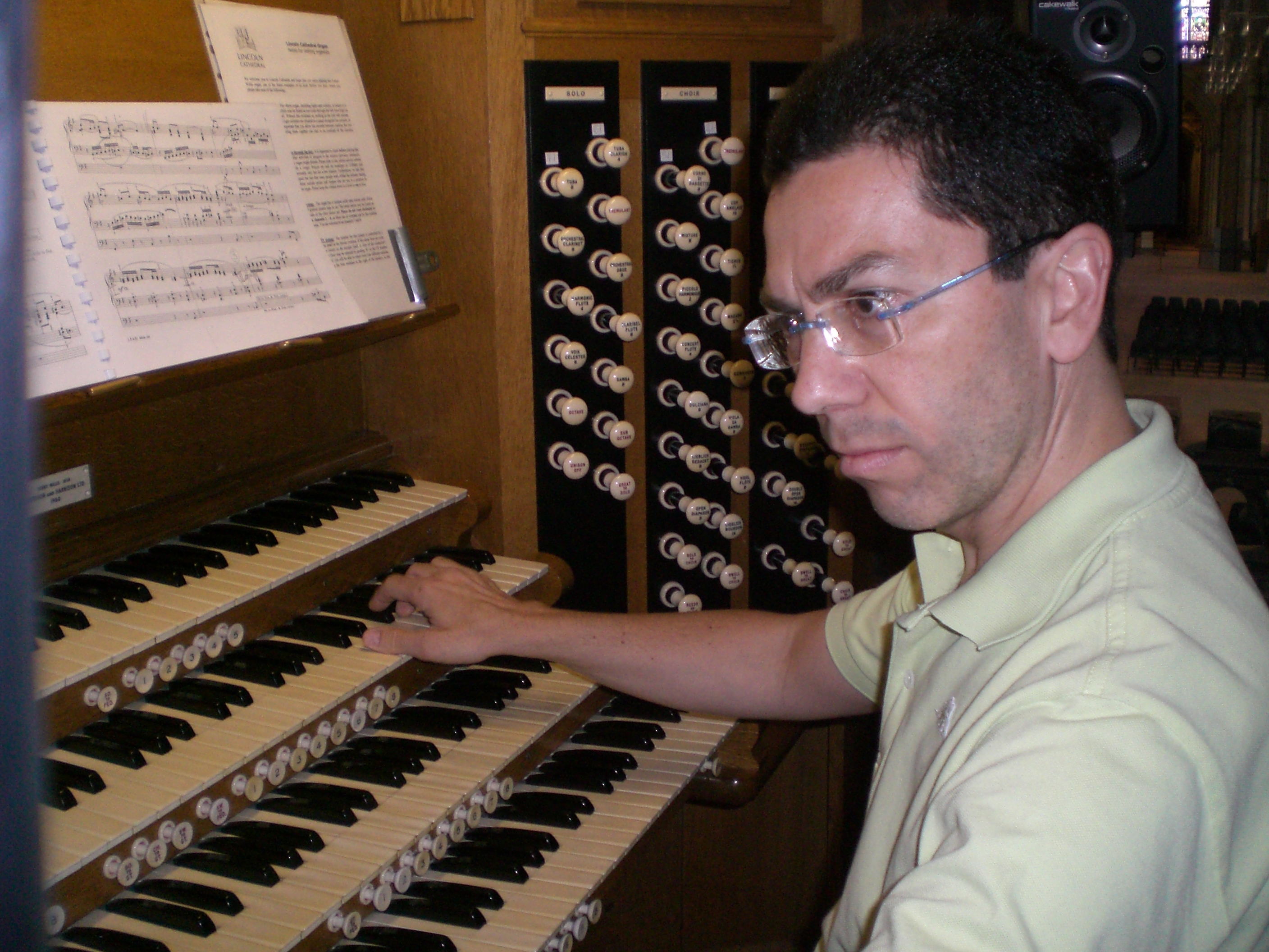 mario ciferri, direttore coro, organista, musica organistica, organo, cemballista